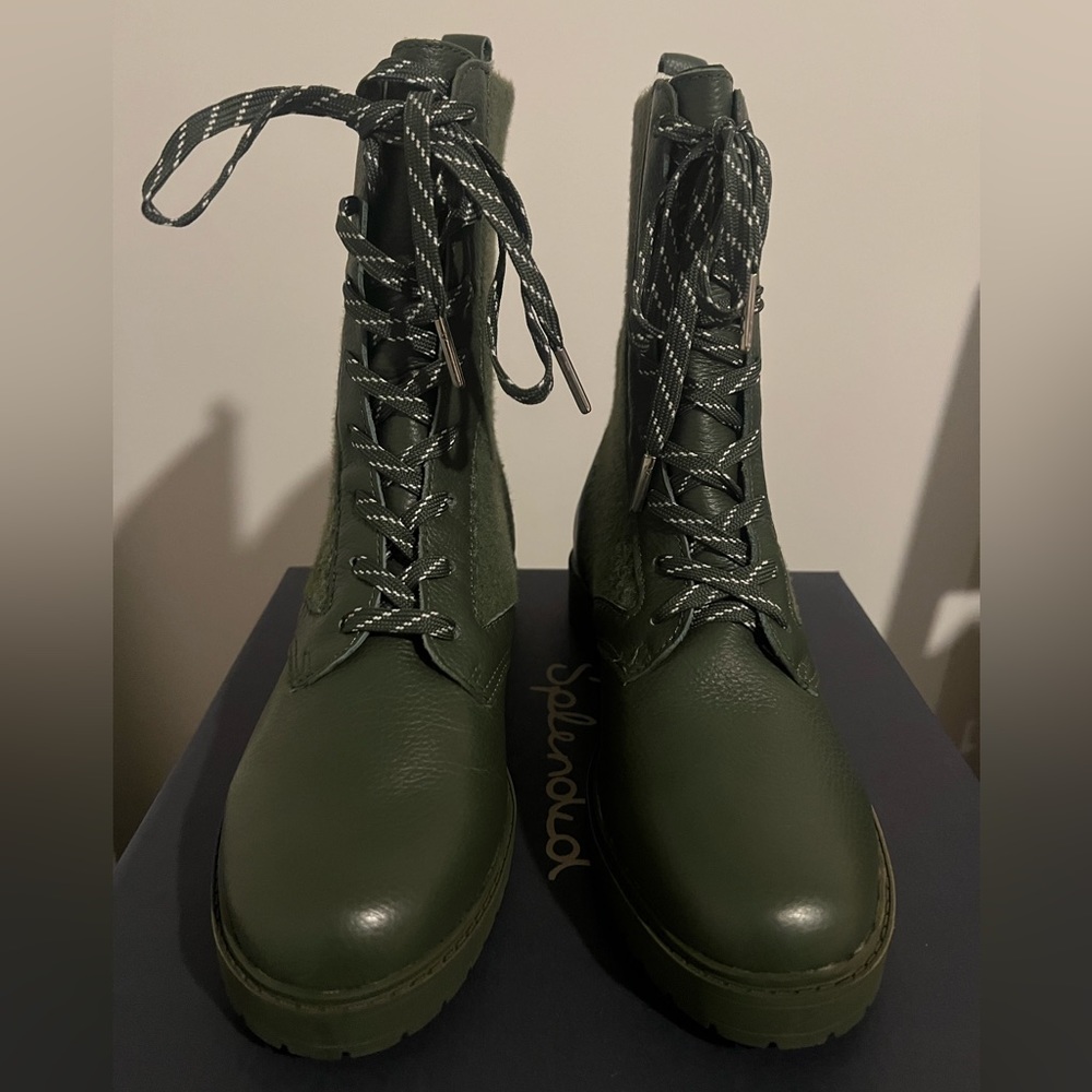 New in box. Splendid Scout boot in olive green.
